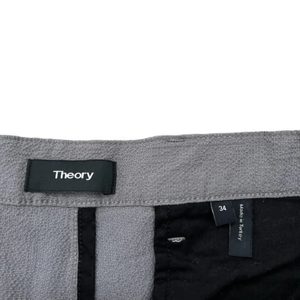 Theory Zaine Gray Seer‎ Dobby S P2 Shorts